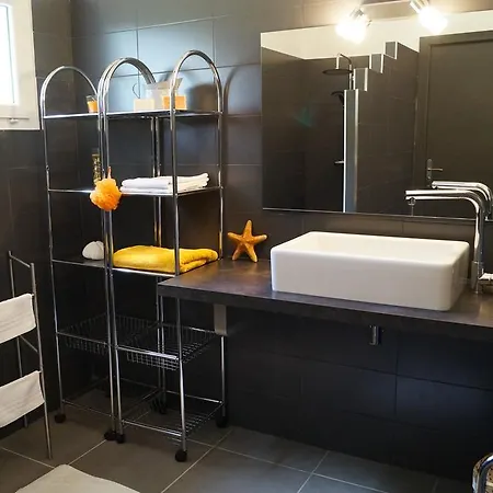 Holiday home La Maloniere Saint-Martin-du-Bois (Gironde)